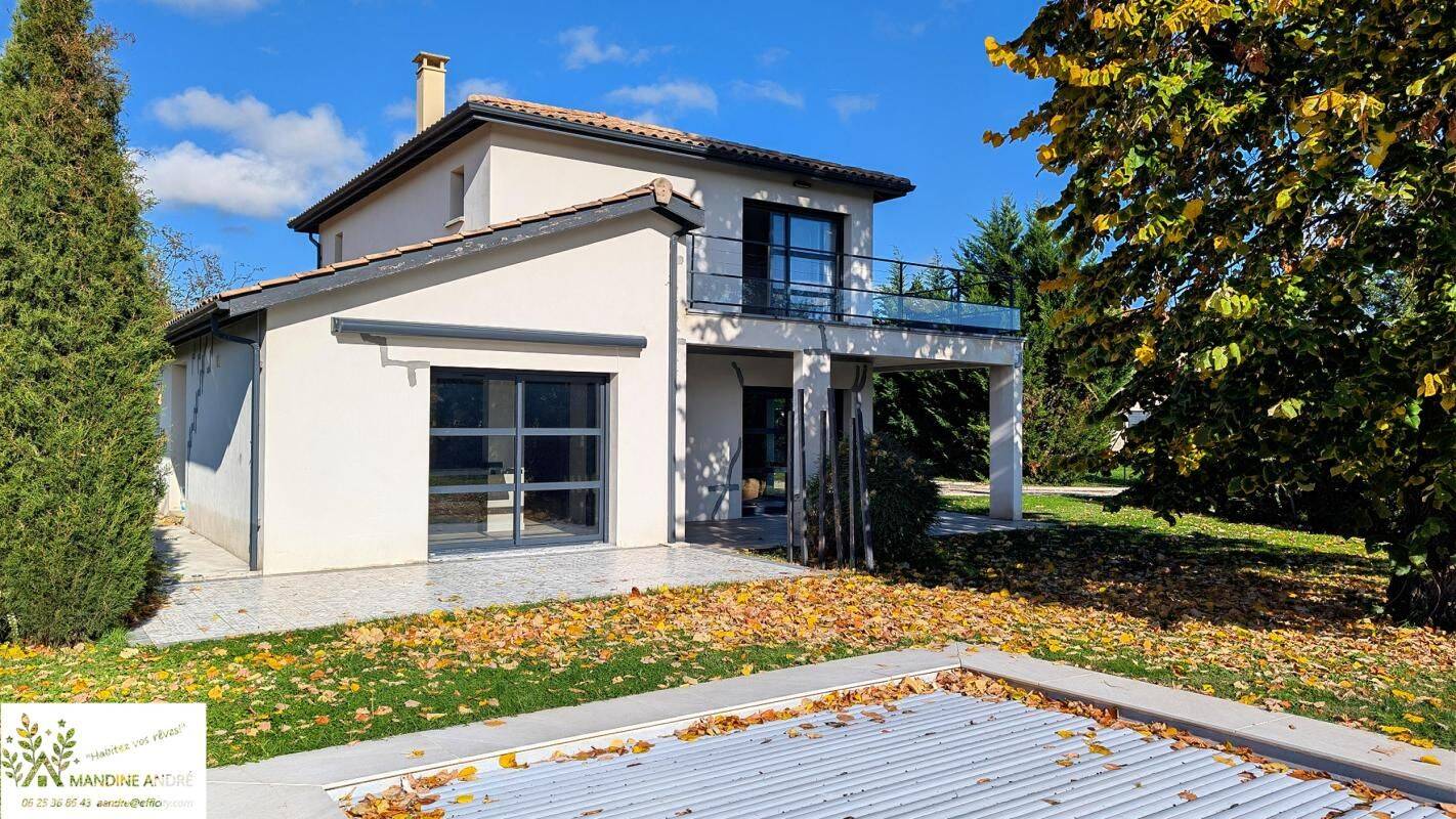 Maison 5 pièces 141 m² · à Saint-Bernard · 141 m² · 569 000 €