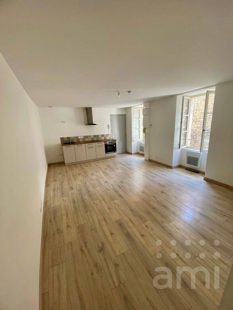 Appartement 2 pièces 39 m² · à Niort · 39 m² · 590 €