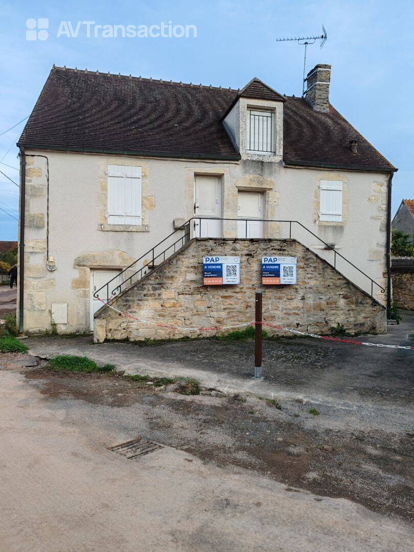 Maison 6 pièces 127 m² · à La Celle · 127 m² · 142 000 €