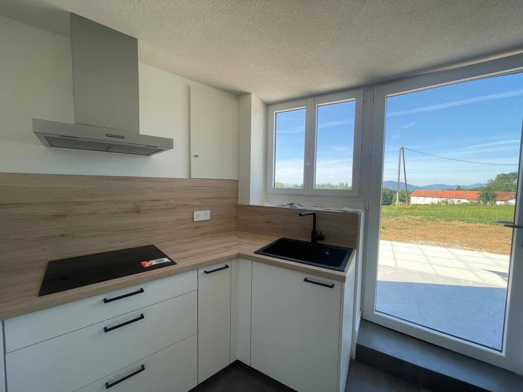 Maison 4 pièces 76 m² · à La Roche-sur-Foron · 76 m² · 1 350 €/mois