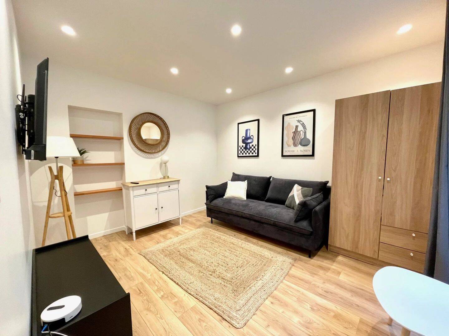 Appartement 1 pièce 23 m² · à Paris 19ème Arrondissement · 23 m² · 1 210 €/mois