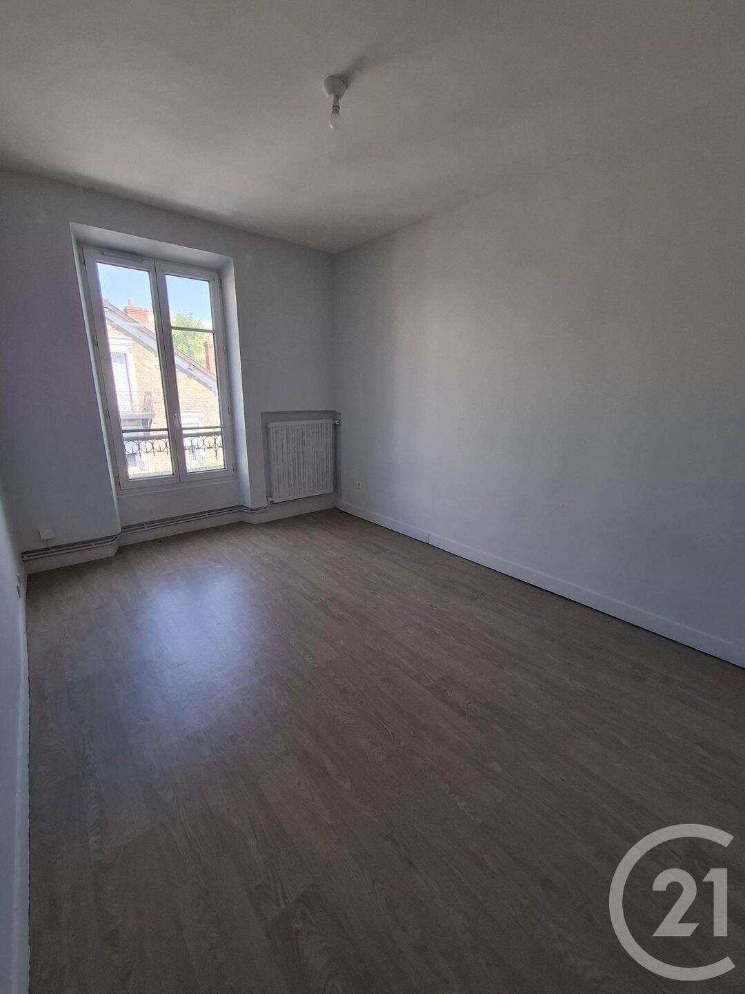 Appartement 3 pièces 55 m² · à Juvisy-sur-Orge · 54,9 m² · 980 €/mois