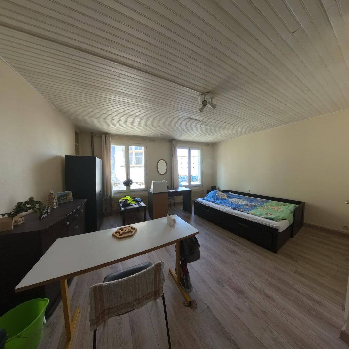 Appartement 1 pièce 25 m² · à Châtellerault · 24,7 m² · 460 €