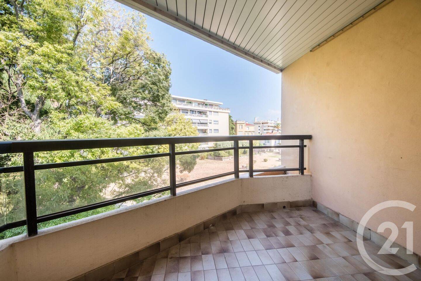 Appartement 3 pièces 71 m² · à Nice · 71 m² · 420 000 €