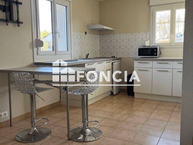 Appartement 1 pièce 18 m² · à Sablé-sur-Sarthe · 18 m² · 357 €