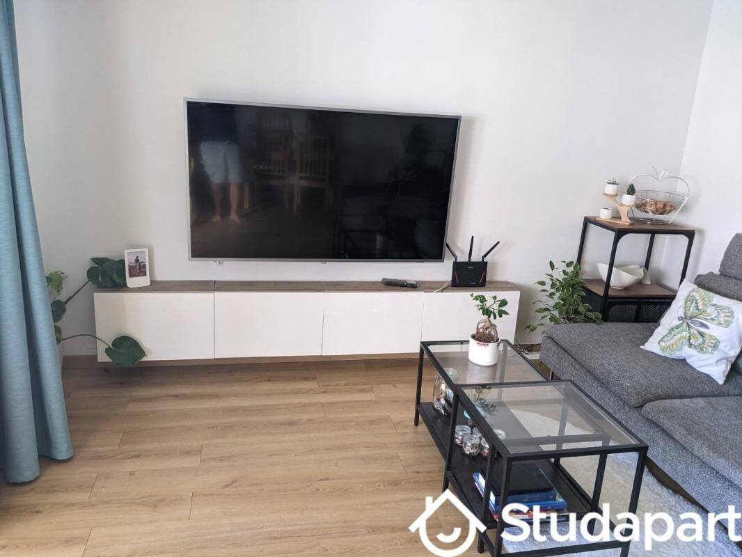 Appartement 3 pièces 63 m² · à Antibes · 63 m² · 1 401 €