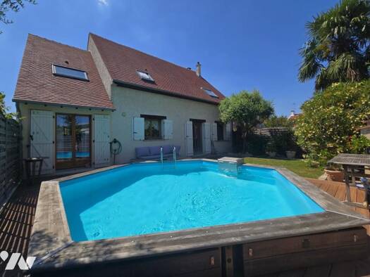 Maison à vendre 499 000 € 8 pièces 4 chambres 160 m² 340 m² de terrain Villeneuve-le-Roi 94290