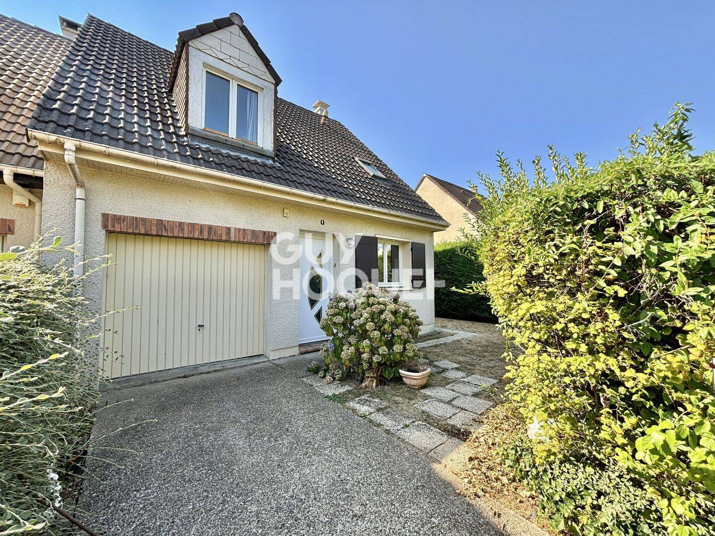 Maison 4 pièces 82 m² · à Bois-Guillaume · 82 m² · 299 000 €