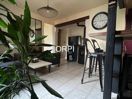 Maison à vendre 278 200 € 3 pièces 2 chambres 50,7 m² 120 m² de terrain Coteau-Malassis Vitry-sur-Seine 94400