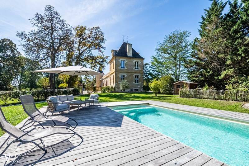 Maison 12 pièces 600 m² · à Léognan · 600 m² · 3 290 000 €