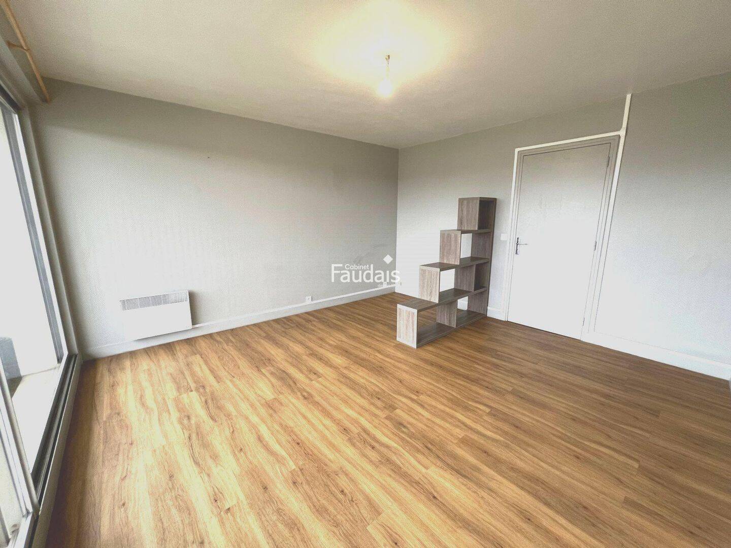 Appartement 1 pièce 32 m² · à Agneaux · 31,7 m² · 400 €/mois