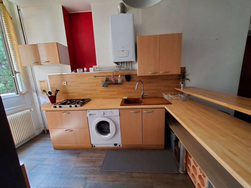 Appartement 2 pièces 48 m² · à Saint-Étienne · 48 m² · 520 €