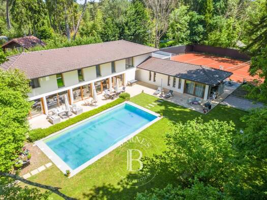 Maison à vendre 5 250 000 € 7 pièces 5 chambres 310 m² 2 841 m² de terrain Sciez 74140