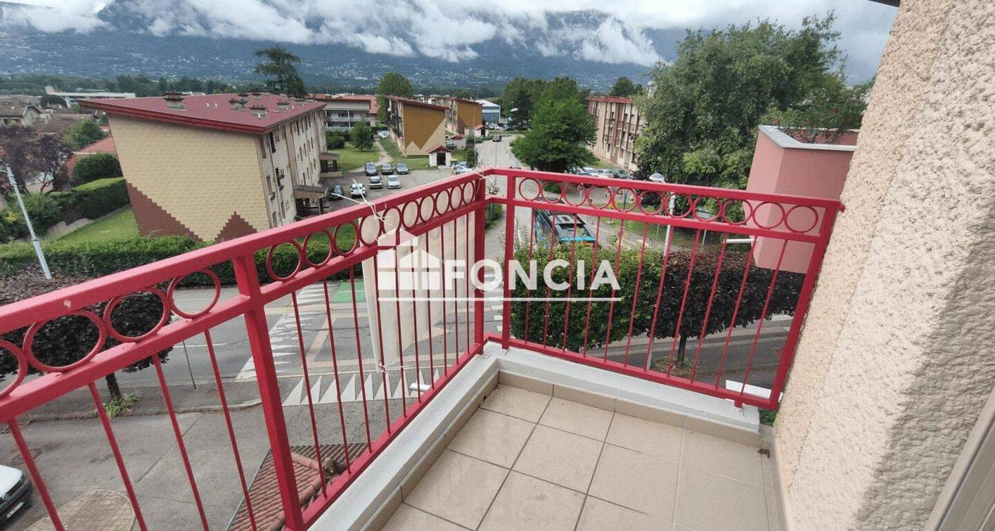 Appartement 2 pièces 52 m² · à Domène · 51,9 m² · 657 €/mois