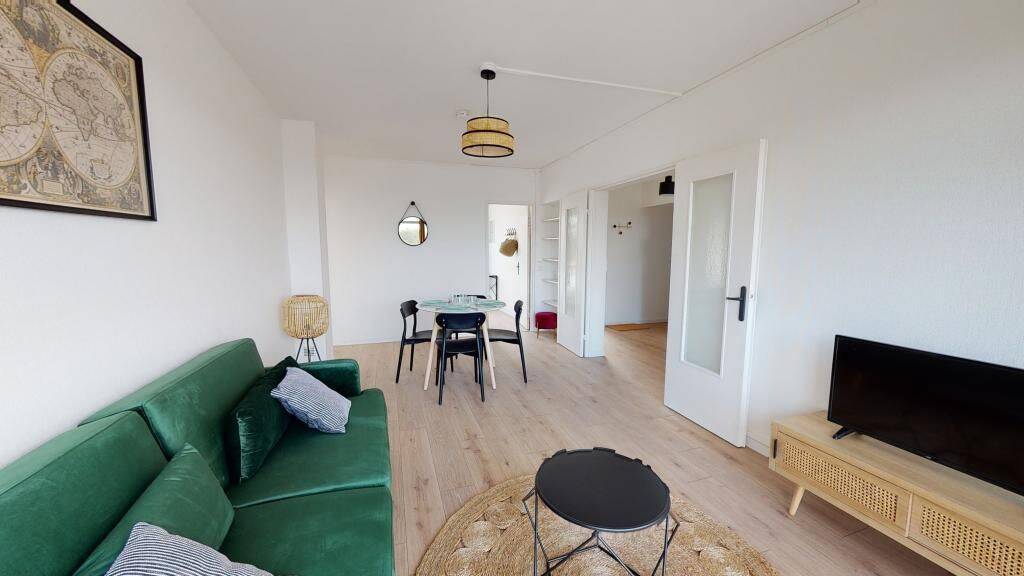 Appartement 4 pièces 75 m² · à Mont-Saint-Aignan · 75 m² · 1 299 €