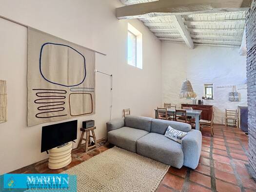 Ferme à vendre 335 000 € 4 pièces 2 chambres 104,4 m² 20 400 m² de terrain Calmeilles 66400