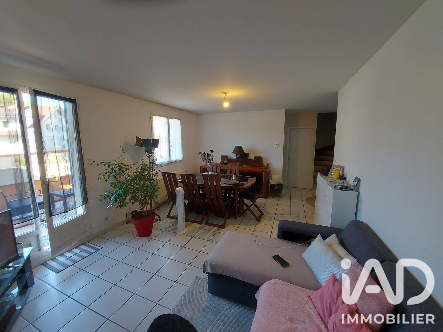 Appartement 3 pièces 73 m² · à Lons-le-Saunier · 73,1 m² · 170 000 €
