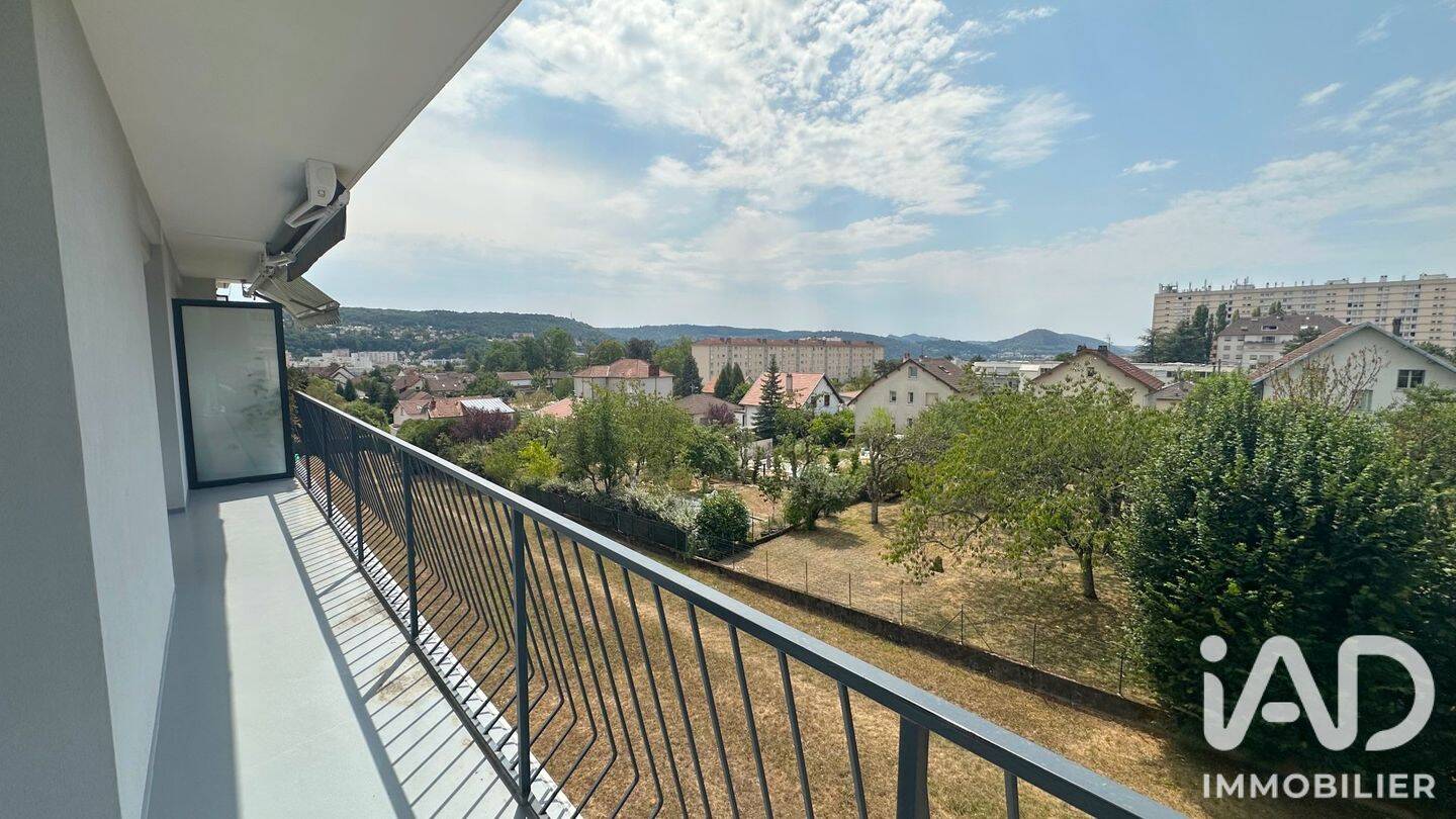 Appartement 5 pièces 71 m² · à Besançon · 70,6 m² · 125 000 €