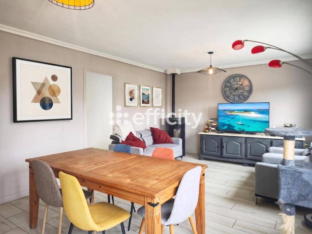 Maison 6 pièces 140 m² · à Ergué-Gabéric · 140 m² · 250 000 €