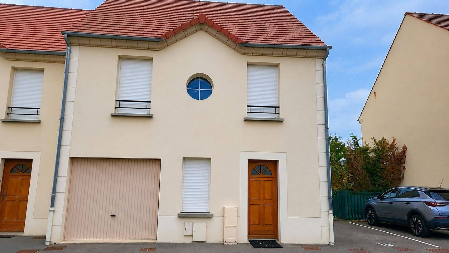 Maison 5 pièces 92 m² · à Crépy-en-Valois · 92 m² · 1 500 €