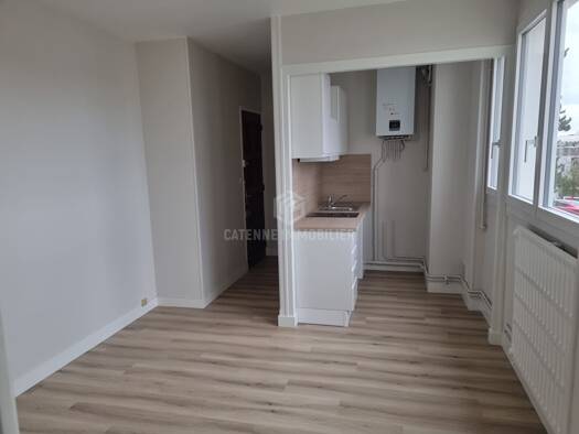 Appartement à louer 535 € 2 pièces 1 chambre 29 m² 1er étage Geresmes-Bouillant Crépy-en-Valois 60800