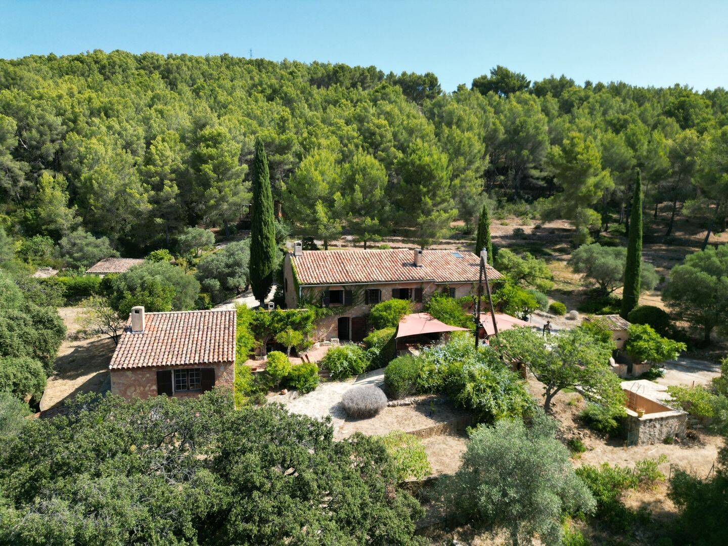 Maison 10 pièces 220 m² · à Bandol · 220 m² · 1 290 000 €