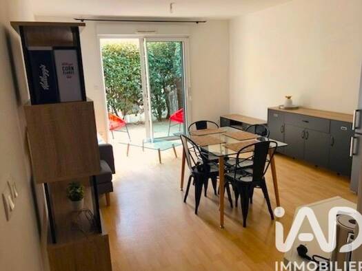 Appartement à vendre 130 500 € 2 pièces 1 chambre 42 m² RDC/3 Le Bourg sous la Roche-Rivoli-Courtaisière La Roche-sur-Yon 85000