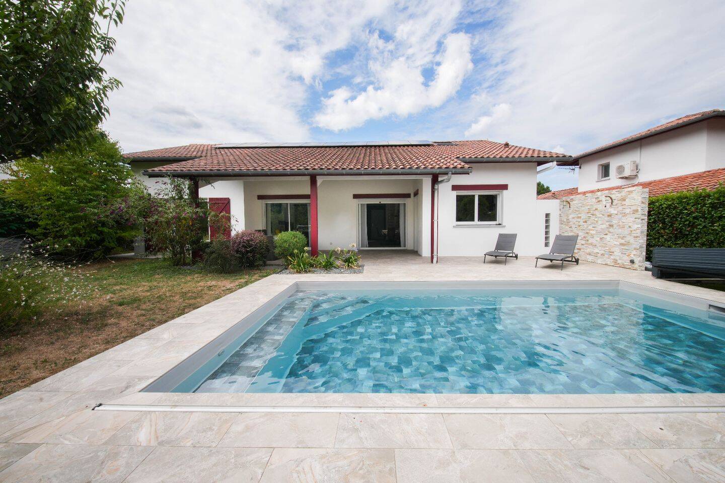 Maison 5 pièces 164 m² · à Larressore · 164 m² · 749 000 €