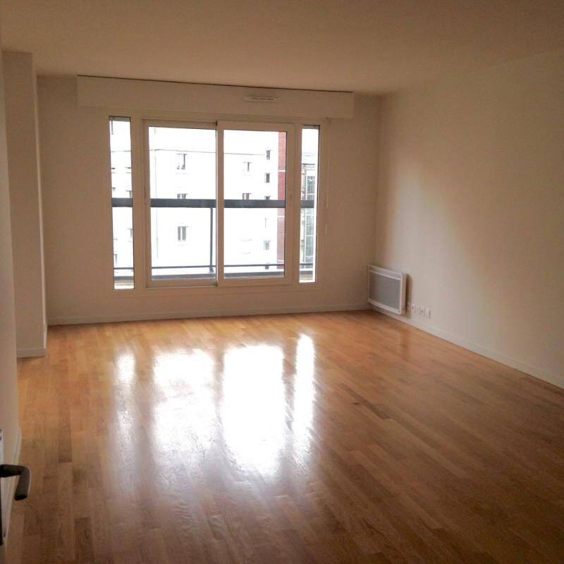 Appartement 5 pièces 126 m² · à Paris 15ème Arrondissement · 126 m² · 4 082 €/mois