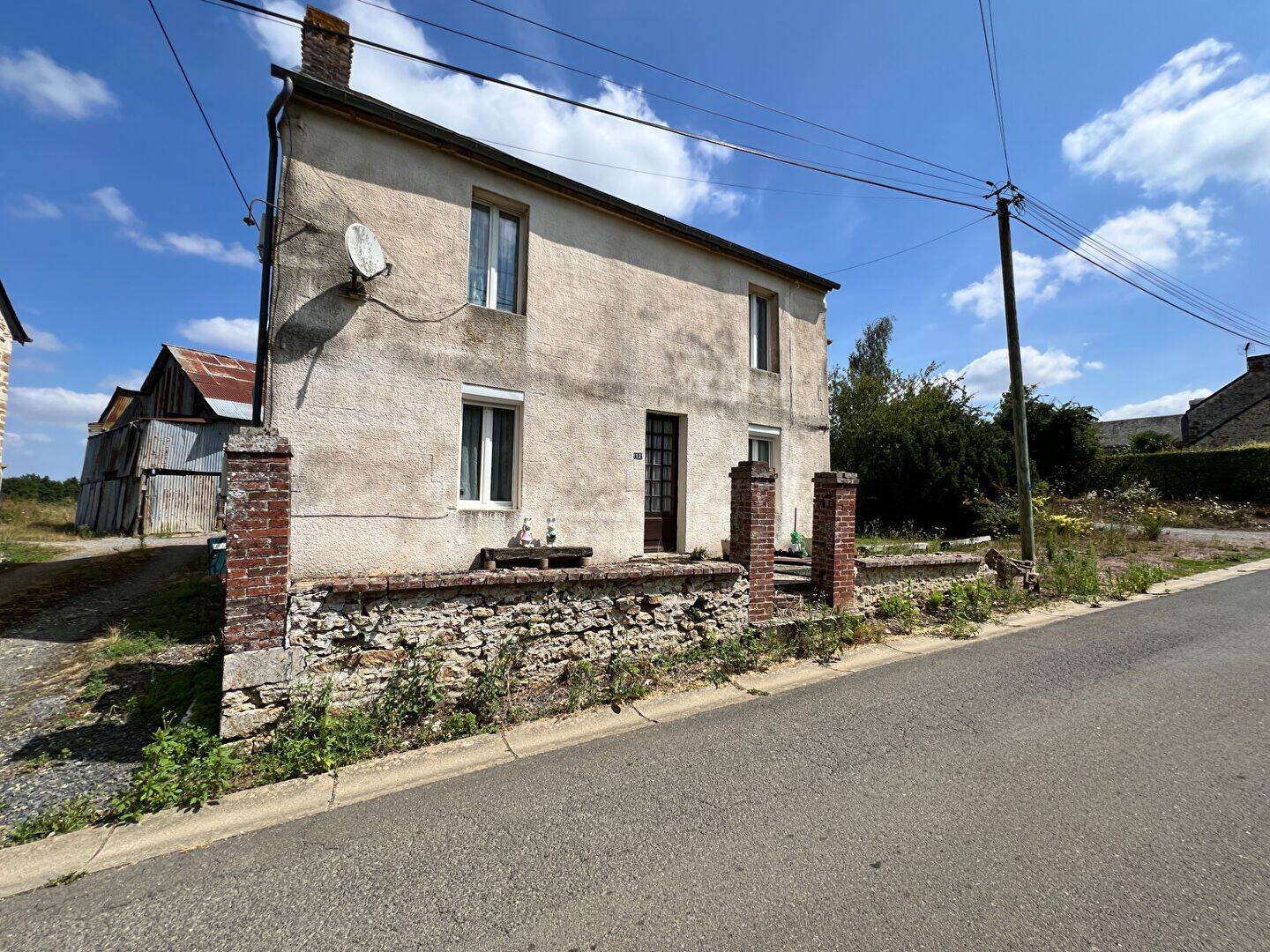 Maison 6 pièces 131 m² · à Cesny-les-Sources · 131 m² · 139 500 €