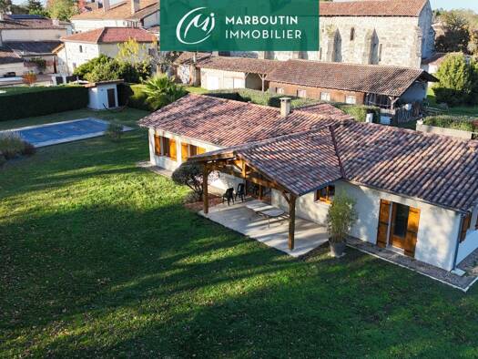 Maison à vendre 294 000 € 6 pièces 4 chambres 154,5 m² 2 600 m² de terrain Casteljaloux 47700