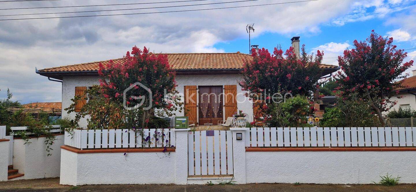 Maison 4 pièces 94 m² · à Dax · 94 m² · 300 000 €