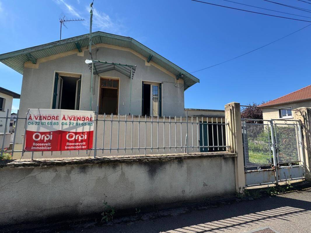 Maison 2 pièces 51 m² · à Bron · 50,9 m² · 300 000 €