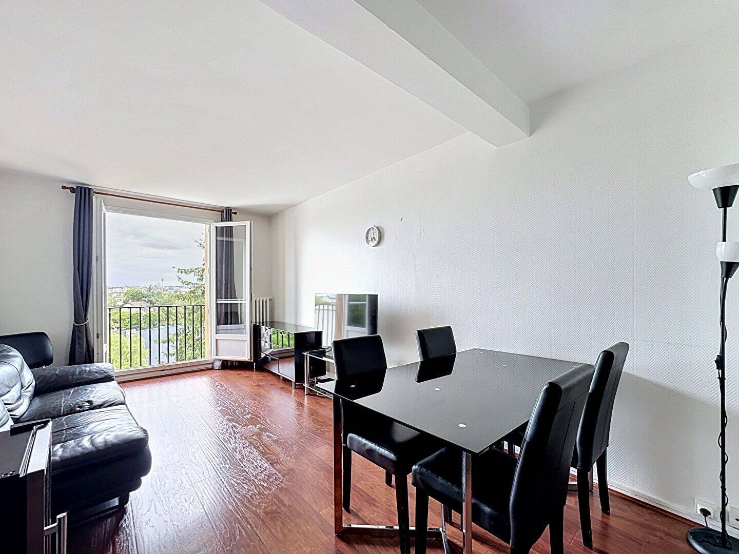 Appartement 3 pièces 63 m² · à Saint-Maur-des-Fossés · 63,2 m² · 298 000 €