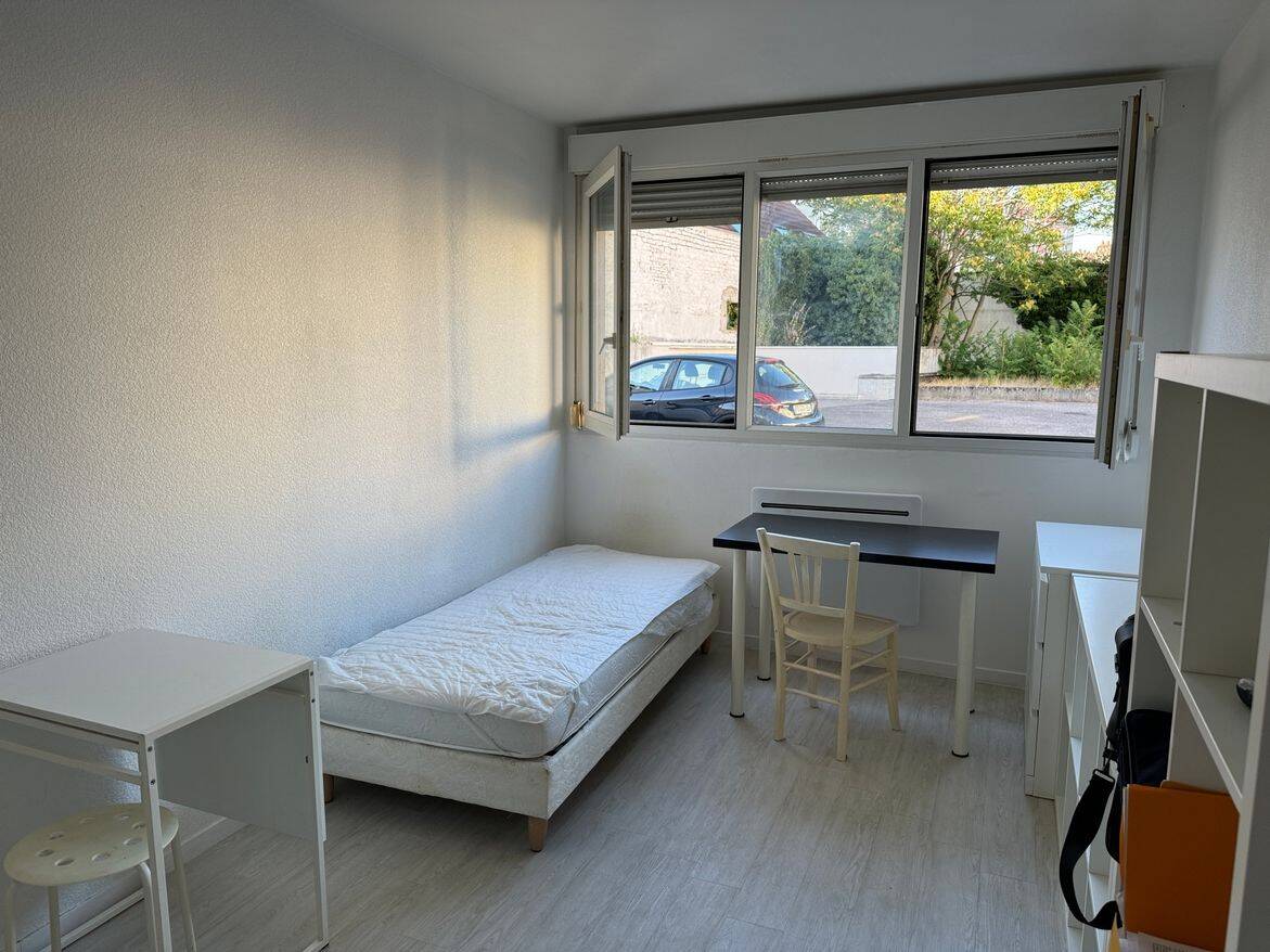 Appartement 1 pièce 17 m² · à Dijon · 17 m² · 78 000 €