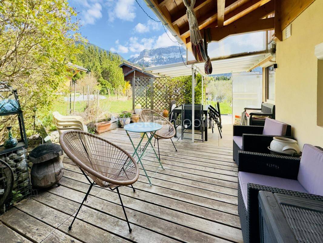 Maison 6 pièces 128 m² · à Saint-Sixt · 128 m² · 520 000 €