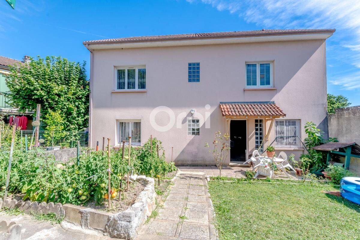 Maison 4 pièces 160 m² · à Limoges · 160 m² · 198 000 €