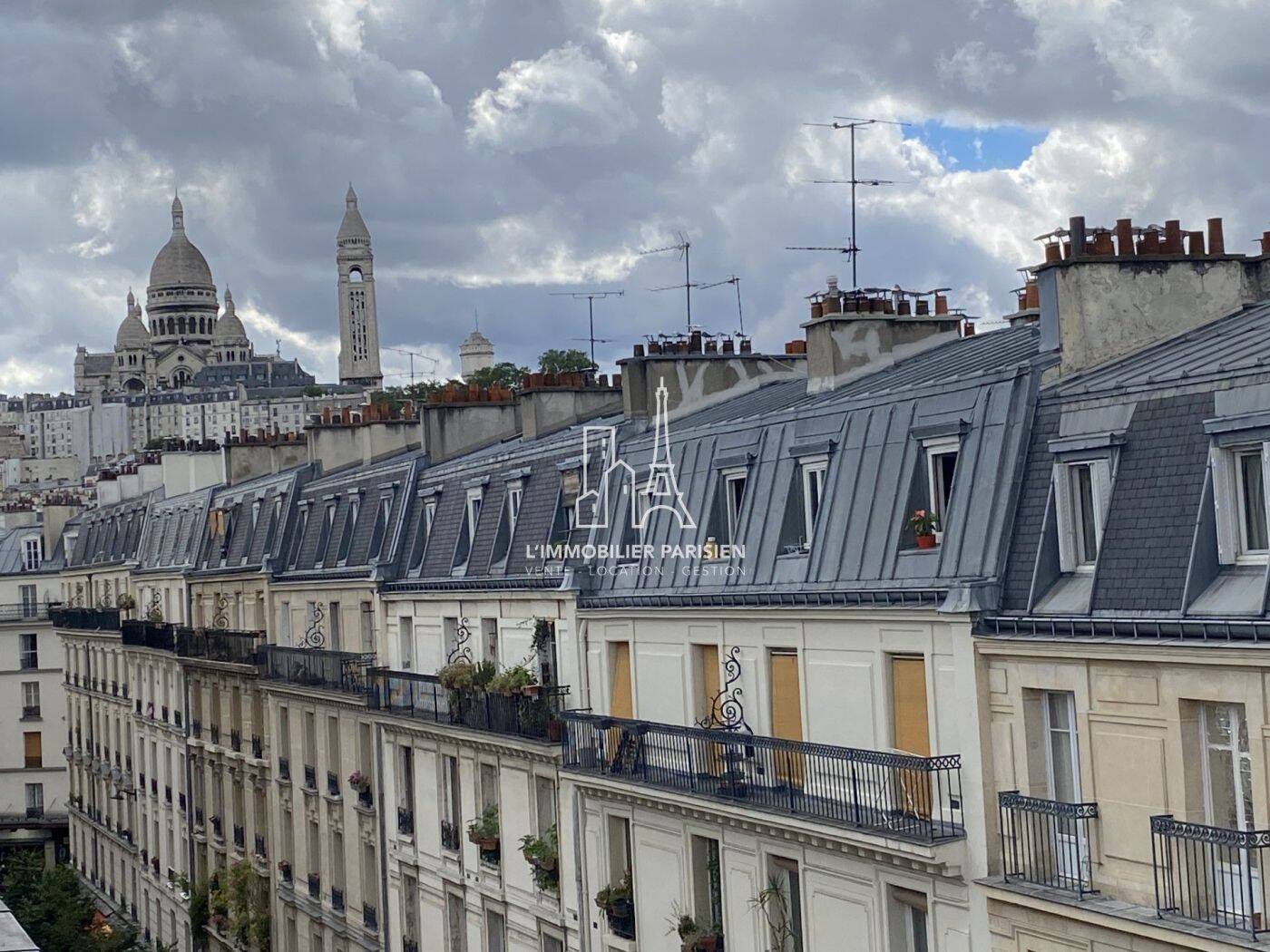 Appartement 2 pièces 38 m² · à Paris 18ème Arrondissement · 38 m² · 280 000 €