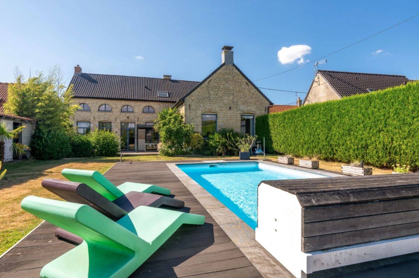 Maison 12 pièces 244 m² · à Steene · 243,7 m² · 549 000 €
