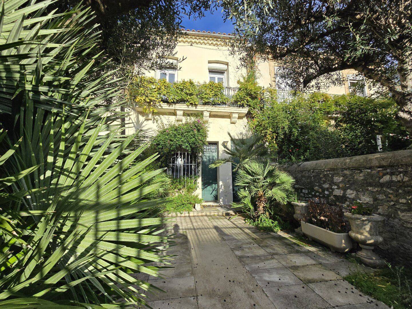 Maison 5 pièces 206 m² · à Frontignan · 206 m² · 399 000 €