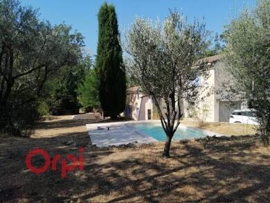 Maison à vendre 560 000 € 4 pièces 3 chambres 120 m² 1 040 m² de terrain Le Castellet 83330