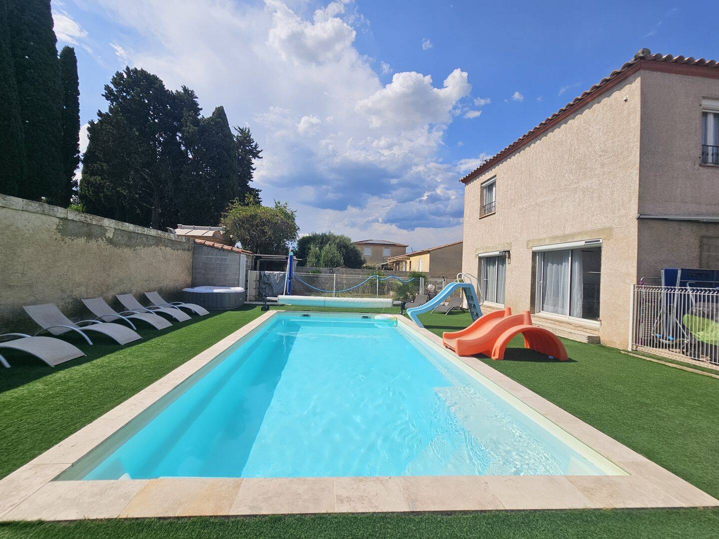 Maison 7 pièces 160 m² · à Calvisson · 159,6 m² · 499 000 €