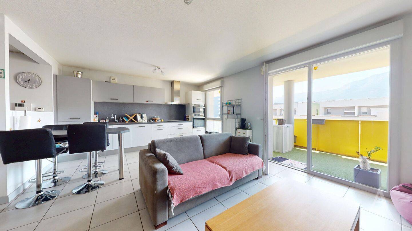 Appartement 4 pièces 84 m² · à Grenoble · 83,8 m² · 199 000 €