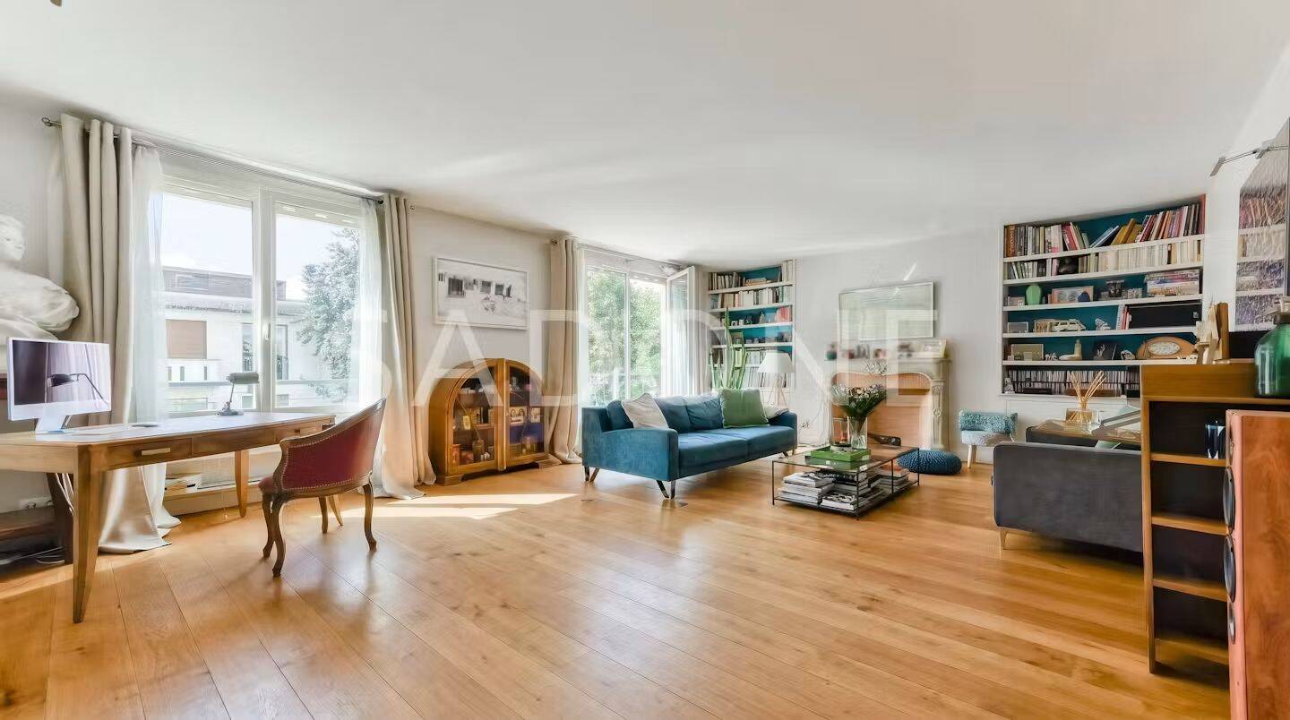 Appartement 5 pièces 130 m² · à Neuilly-sur-Seine · 130 m² · 1 570 000 €