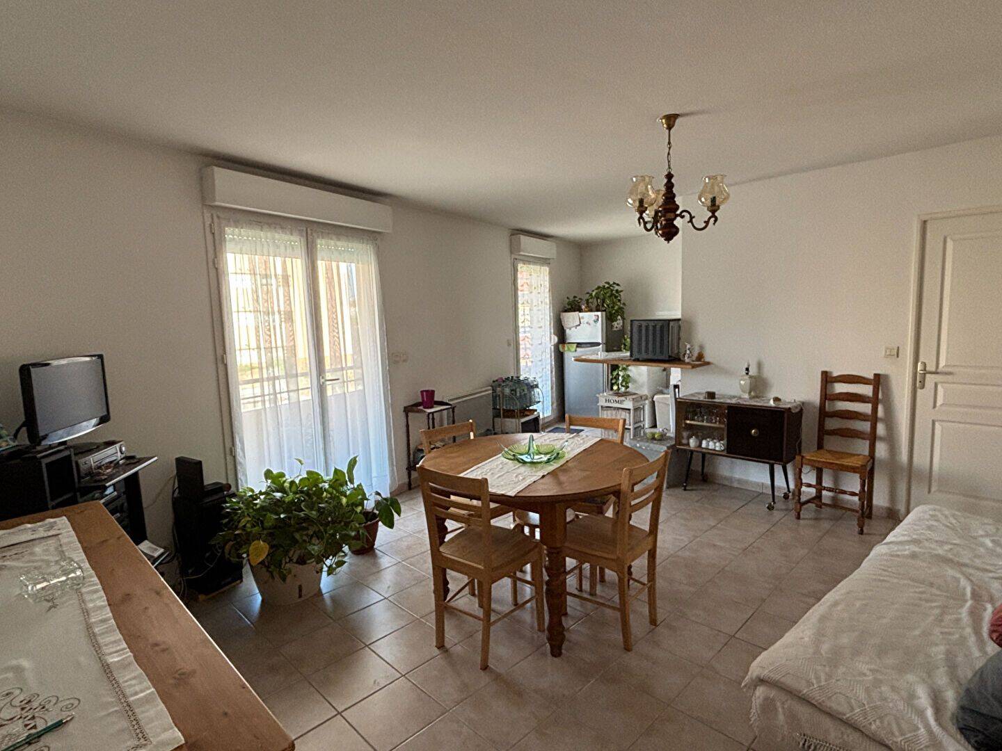 Appartement 2 pièces 44 m² · à Châteaurenard · 44,4 m² · 112 000 €