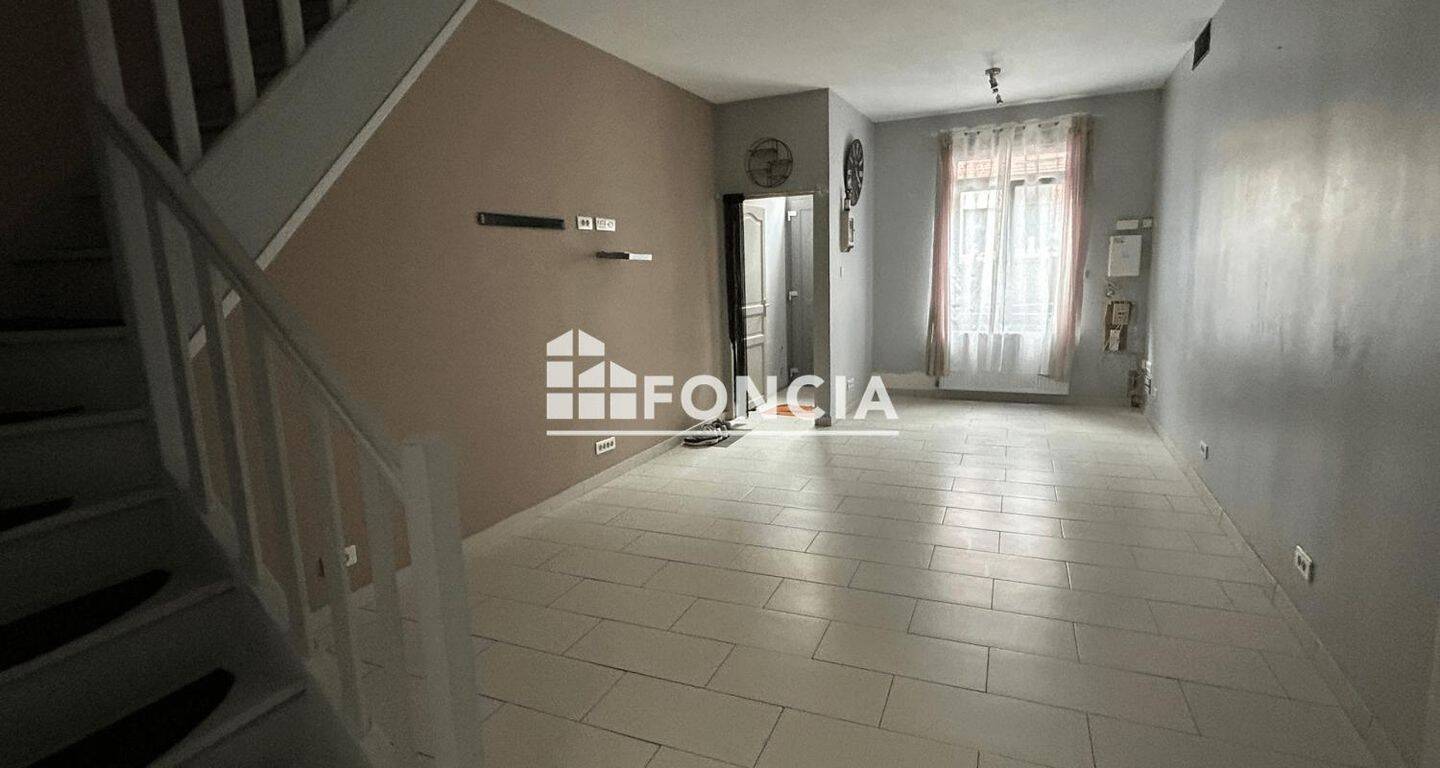 Maison 4 pièces 85 m² · à Roubaix · 85,1 m² · 880 €/mois