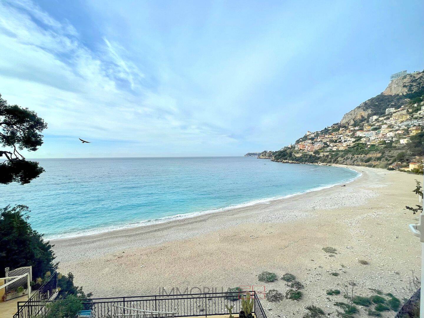Appartement 2 pièces 59 m² · à Roquebrune-Cap-Martin · 58,9 m² · 2 200 €