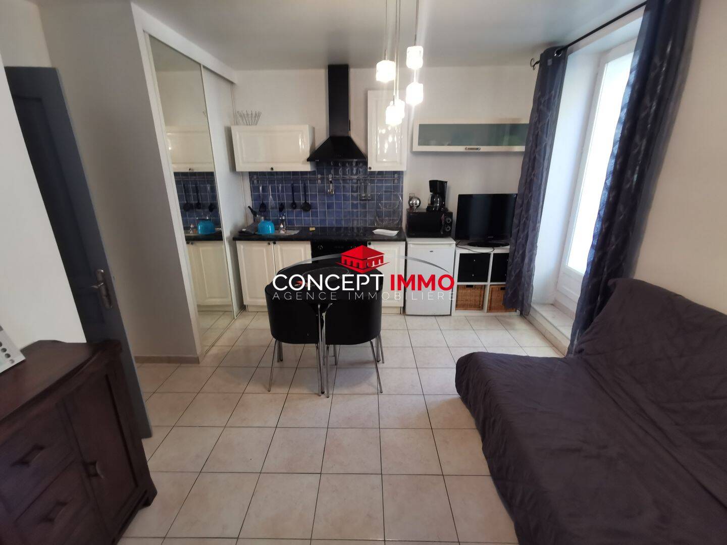 Appartement 1 pièce 20 m² · à Belgentier · 20 m² · 450 €