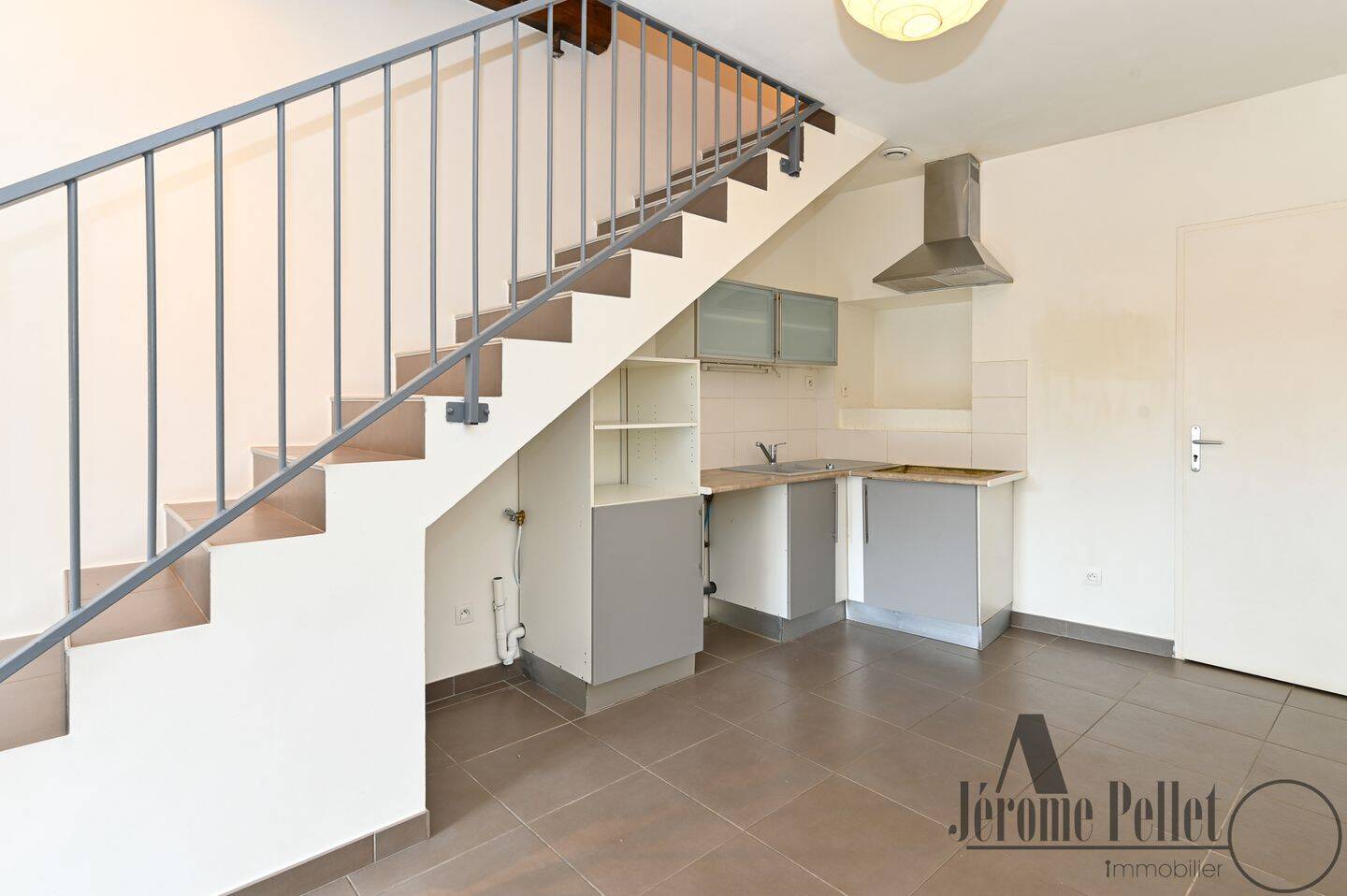 Appartement 4 pièces 80 m² · à Communay · 79,7 m² · 206 000 €