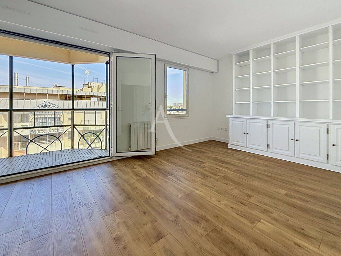 Appartement 2 pièces 44 m² · à Pau · 44 m² · 58 000 €